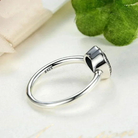 💝  925 Silver Sparkling Love Heart Cut CZ Ring for Women, FB16FA1165 - Picture 5 of 5
